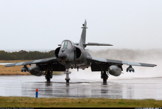 Jet plane runway rain smoke - a few bush free wallpaper