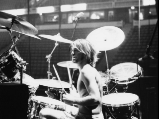 Man shirt drumming concert hall - david boyd free wallpaper for desktop