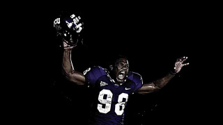 Football player hands up smiling - charles alston free wallpaper