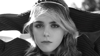 Woman hat black white photo - elisabeth collins free wallpaper