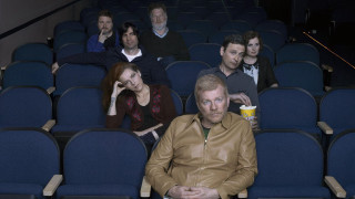 Theater group people drink cup - a theater free wallpaper