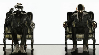 Man sitting chair suit hat - robot free wallpaper for desktop