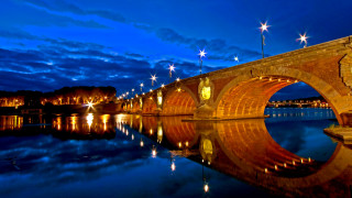 Bridge water night lights clock - the side of the bridge free wallpaper