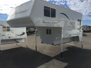 White trailer parking lot attached - a parking lot next free wallpaper