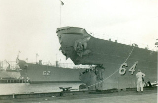 Large ship dock man military - destructive free wallpaper