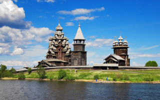 Rivercastle towerscape ecological matte skyline - andrei rublev free wallpaper for desktop