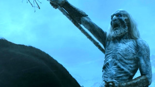 Statue man longhair beard treebranch - game free wallpaper for desktop