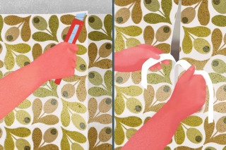 Hands toothbrush floral wall green - a floral pattern free wallpaper