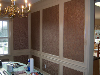 Dining room chandelier table laptop - oil free wallpaper