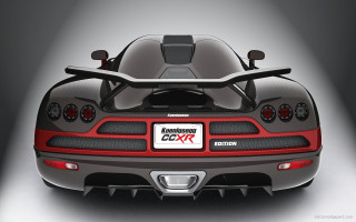 Sports car license plate spotlight - extreme free wallpaper