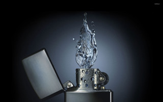 Lighter splash water top lighter - a lighter free wallpaper
