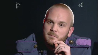 Man uniform serious look hand - a man in a uniform free wallpaper