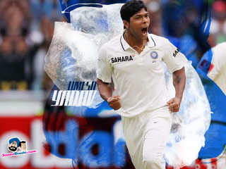 Man running soccer blurry background - jayison devadas free wallpaper for desktop