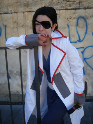 Woman white jacket sunglasses railing - quito school free wallpaper for mobile