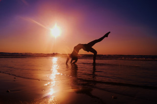 Handstand beach sunset sunshine silhouette - daphne mcclure free wallpaper for desktop