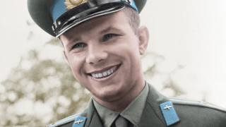 Man uniform smiling picture frame - a man in a uniform free wallpaper
