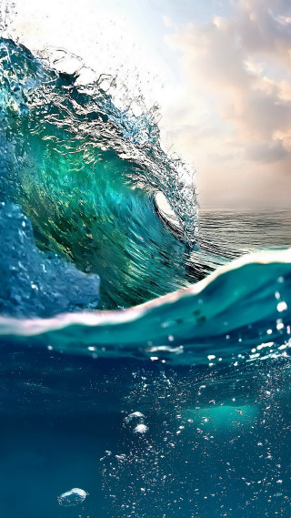 Large wave breaking ocean crash - over the ocean water free wallpaper