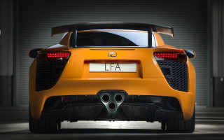 Yellow sports car garage license - hyper detail free wallpaper