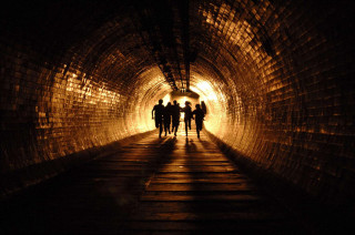 People walking tunnel dark light - david alfaro siqueiros free wallpaper