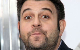 Man beard suit jacket surprised - look free wallpaper