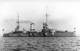 Battleship flag pole rayonism blackwhite - rayonism free wallpaper