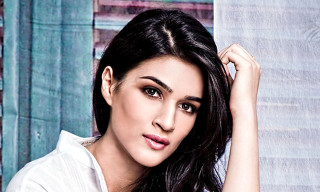 Woman long hair posing picture 5 - her head free wallpaper for desktop