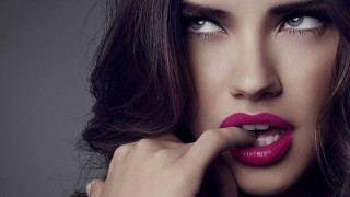 Woman red lipstick hand on - a red lipstick free wallpaper for desktop