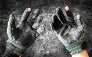 Gloves wrist palm pair image - a pair of gloves free wallpaper