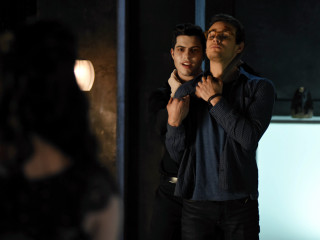 Man adjusting tie mirror woman - a picture of him free wallpaper