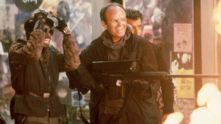 Man camera laptop man camera - the fifth element artifact free wallpaper