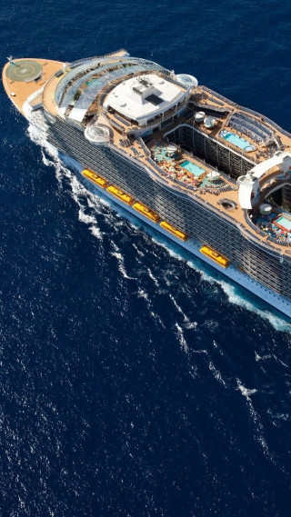 Cruise ship ocean deck pool - free ship wallpaper for mobile