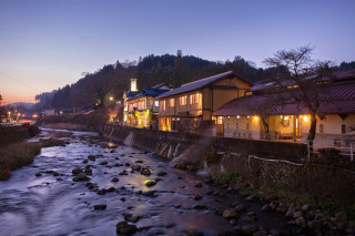 River small town night clock - a small town free wallpaper