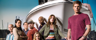 Group people boat red shirt - a boat in front free wallpaper