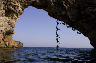 People rock formation ocean boat - arthur b. carles free wallpaper