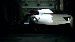 White sports car dark alley - photorealistic lighting free wallpaper