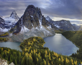 Mountain lake rainbow snowy horizon - a rainbow in the sky free wallpaper