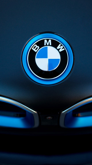 Bmw logo closeup car grill - panfuturism free wallpaper for mobile