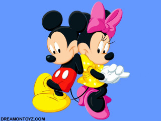Mickey minnie hugging blue background - a blue sky behind them free wallpaper