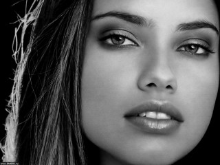 Woman long hair black white 6 - photo of her face free wallpaper