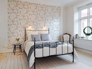 Bedroom window wreath bed arts - a wreath free wallpaper