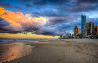 Beach city sunset clouds people - cinematic landscape free wallpaper for desktop