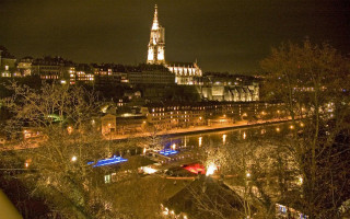 City night cathedral river lights - a city free wallpaper