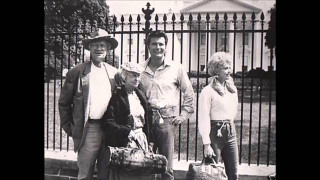 Group people fence building gate - dorothy hood free wallpaper