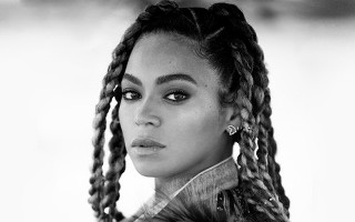 Woman long hair fur coat 8 - symmetrical facial feature free wallpaper