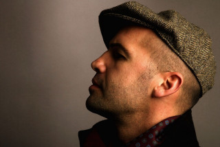 Man hat tie serious looking - eamon everall free wallpaper for desktop