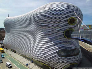 Large building face street cars - modernism free wallpaper