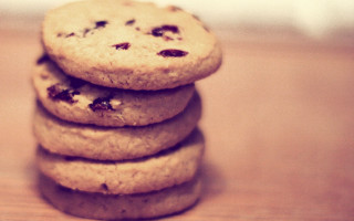 Cookies stack wooden table glass - a wooden table next free wallpaper for desktop