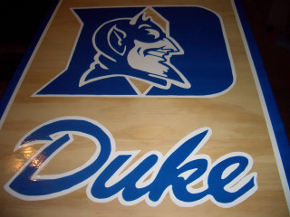 Wooden sign duke logo side - a wooden sign free wallpaper