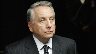 Man suit tie serious look 44 - his face and shoulders free wallpaper for desktop