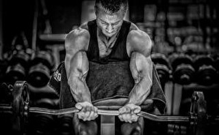 Man bench press barbell gym - ben thompson free wallpaper